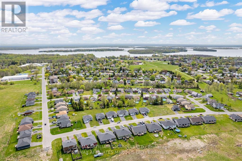 109 French Avenue, South Stormont, Ontario  K0C 1P0 - Photo 31 - X12616578