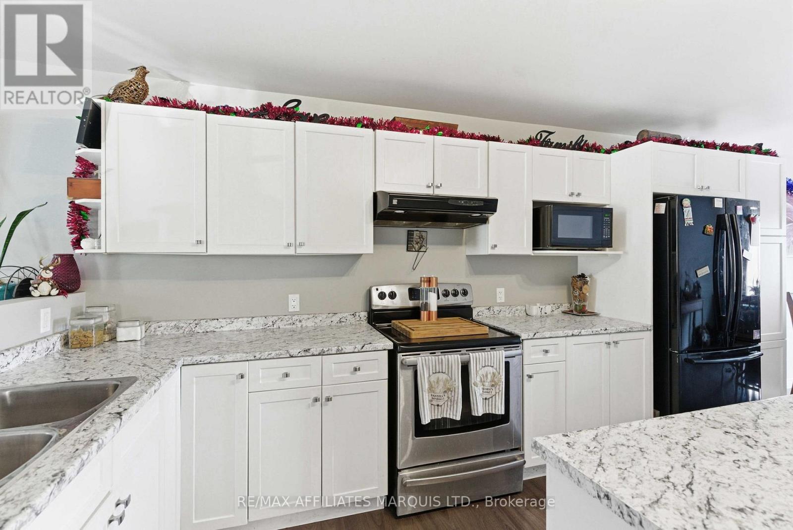 109 French Avenue, South Stormont, Ontario  K0C 1P0 - Photo 8 - X12616578