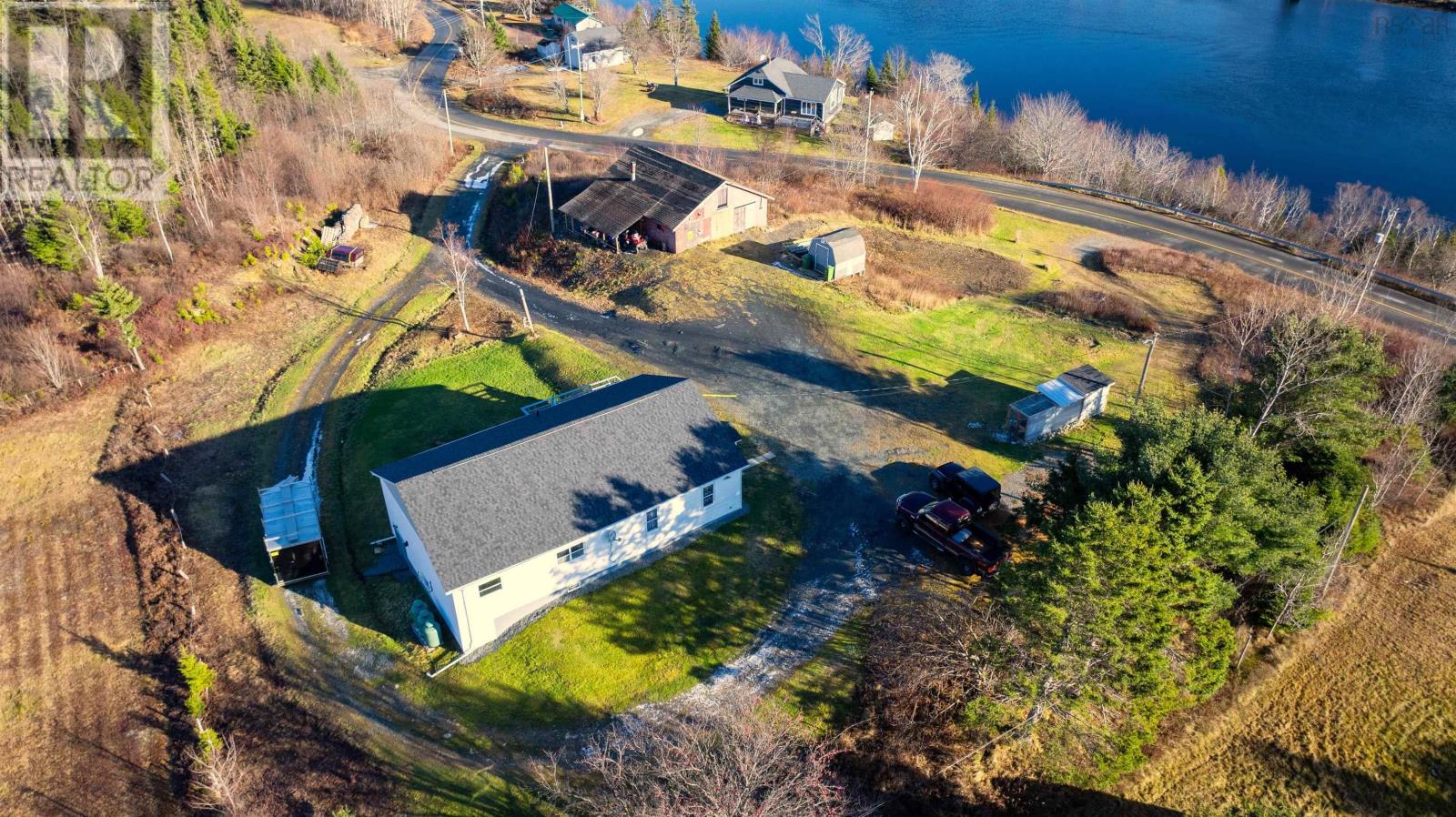 87 Pool Road, Sheet Harbour, Nova Scotia  B0J 3H0 - Photo 29 - 202529232