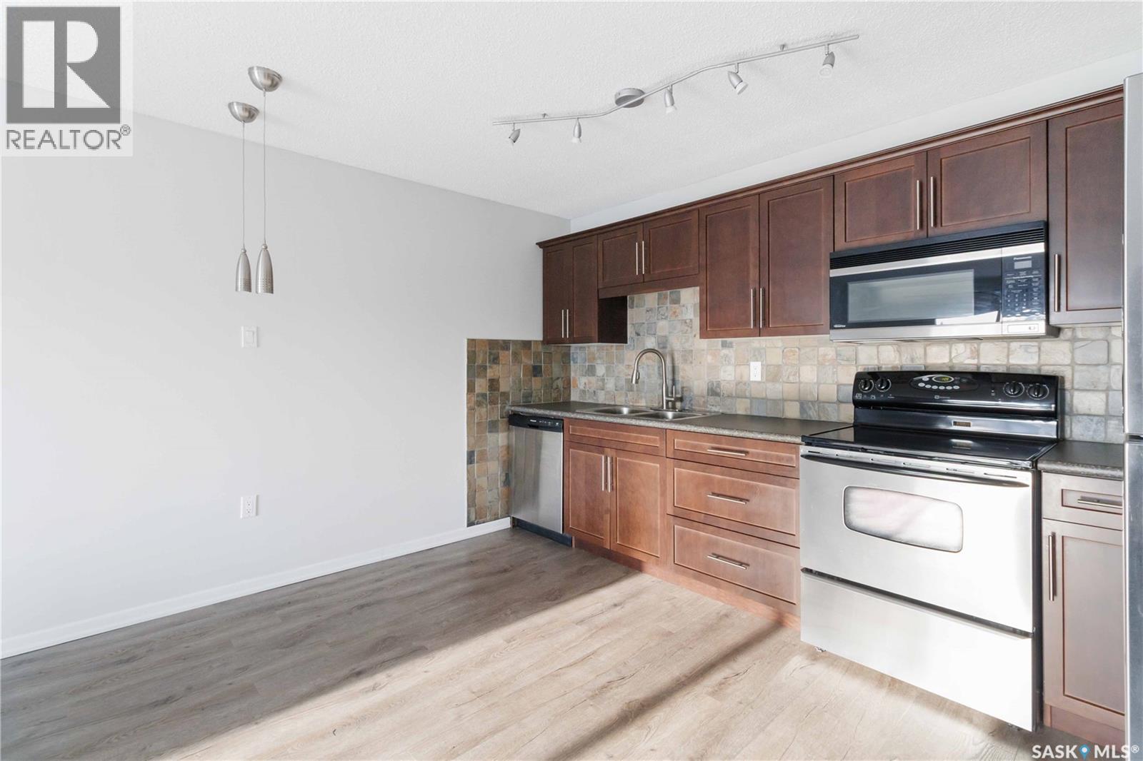 24 2 Summers Place, Saskatoon, Saskatchewan  S7H 3W4 - Photo 20 - SK025464