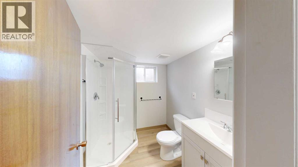 B, 845 Stafford Drive N, Lethbridge, Alberta  T1H 2B7 - Photo 7 - A2274746