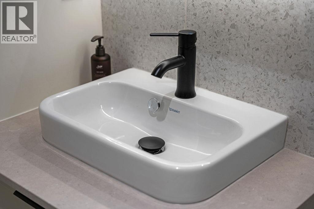 27 632 E 3rd Street, North Vancouver, British Columbia  V7L 0J1 - Photo 17 - R3068575