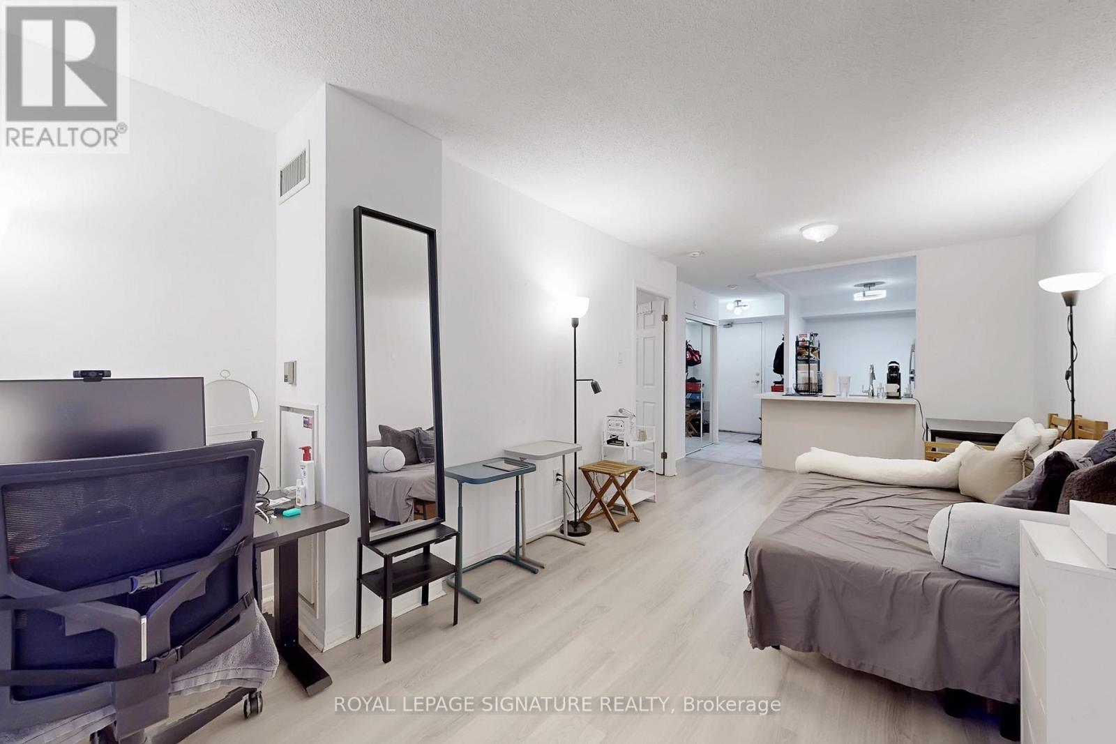 205 - 300 Balliol Street, Toronto, Ontario  M4W 3G6 - Photo 17 - C12616492