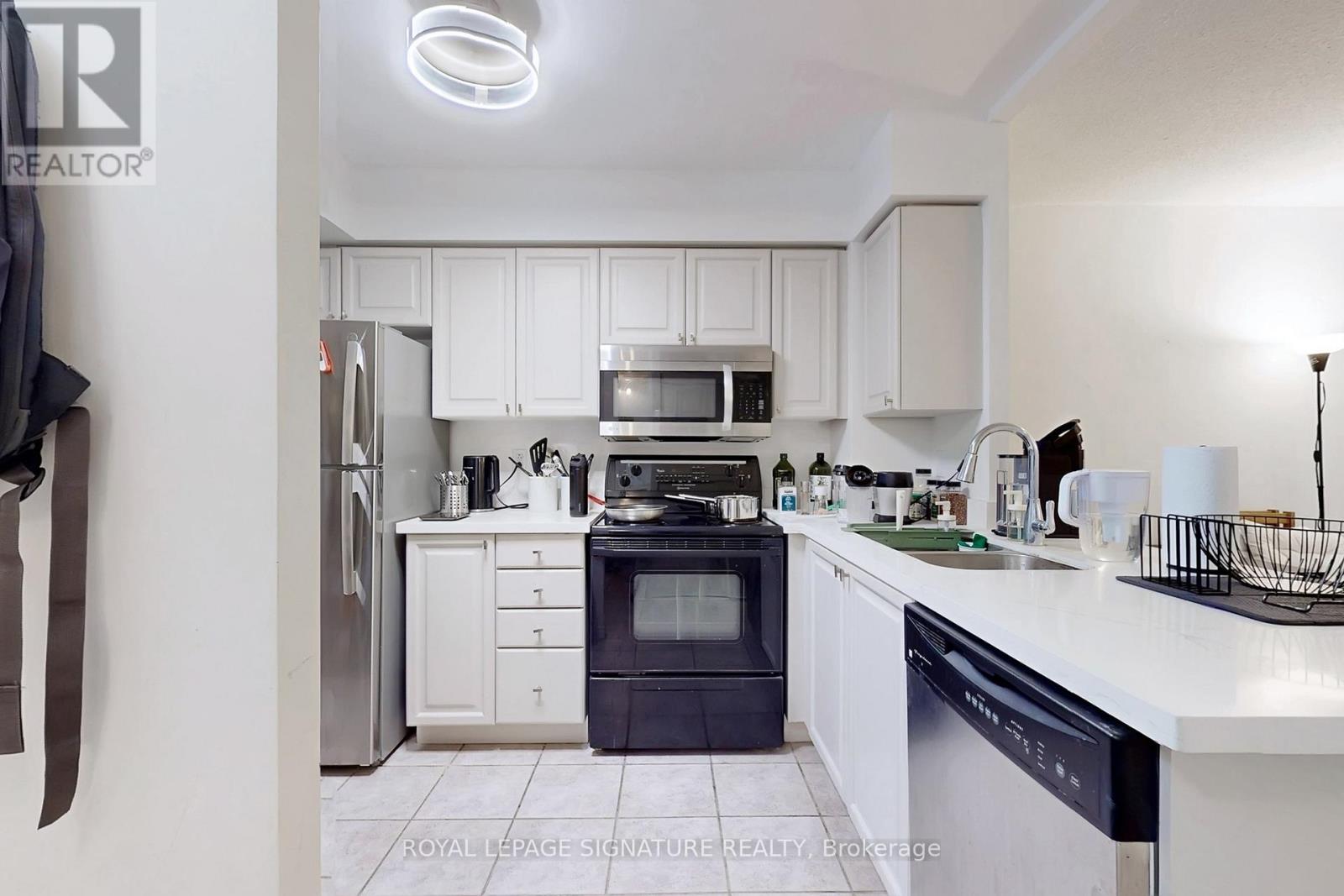 205 - 300 Balliol Street, Toronto, Ontario  M4W 3G6 - Photo 19 - C12616492