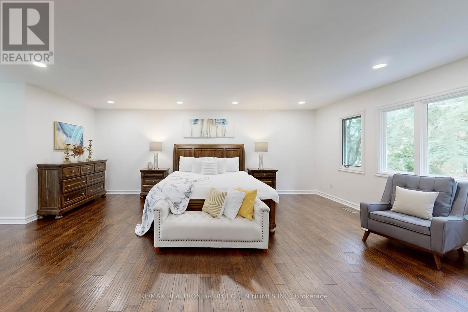 12 Larkfield Drive, Toronto, Ontario  M3B 2H1 - Photo 24 - C12616592