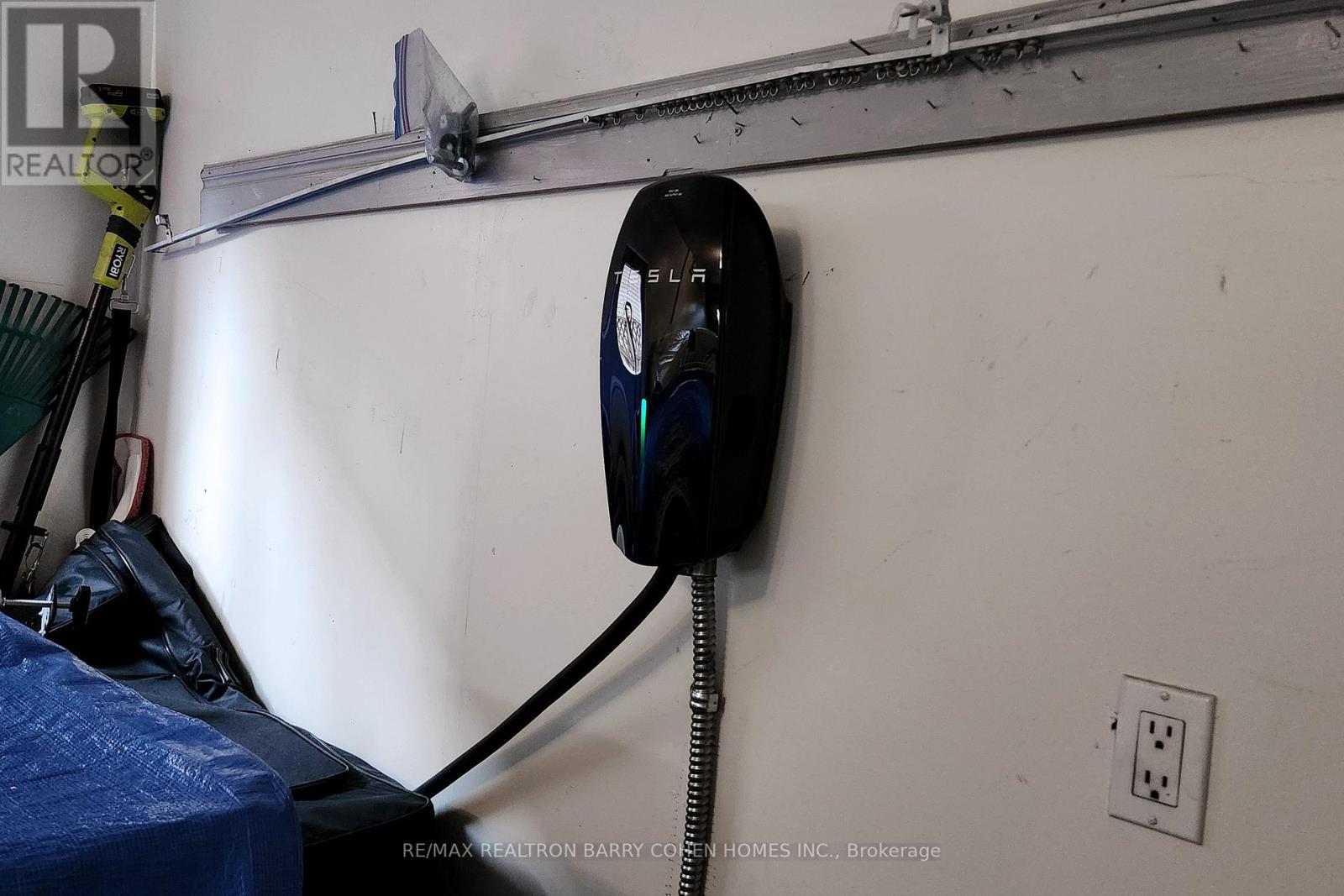 12 Larkfield Drive, Toronto, Ontario  M3B 2H1 - Photo 48 - C12616592