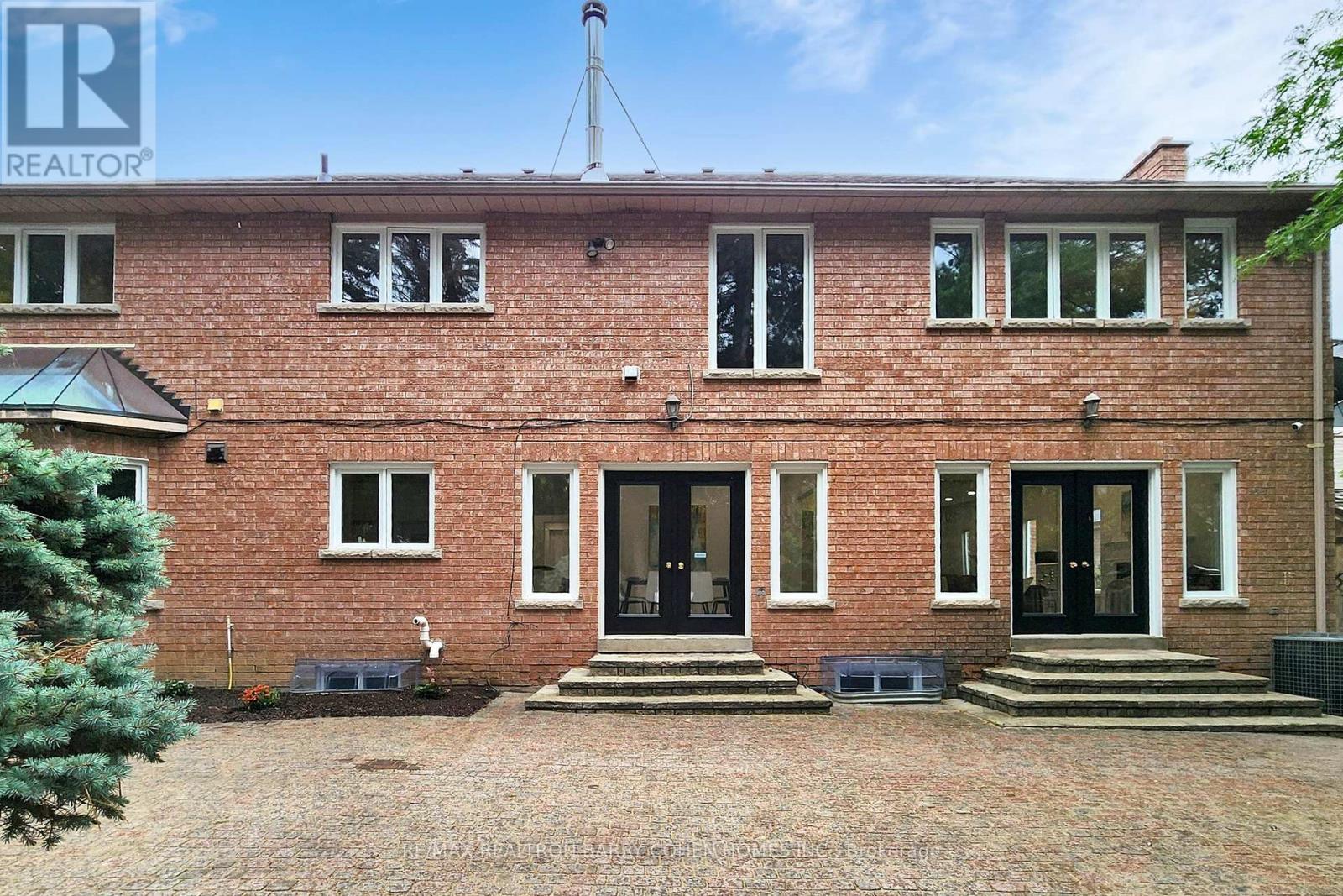 12 Larkfield Drive, Toronto, Ontario  M3B 2H1 - Photo 49 - C12616592