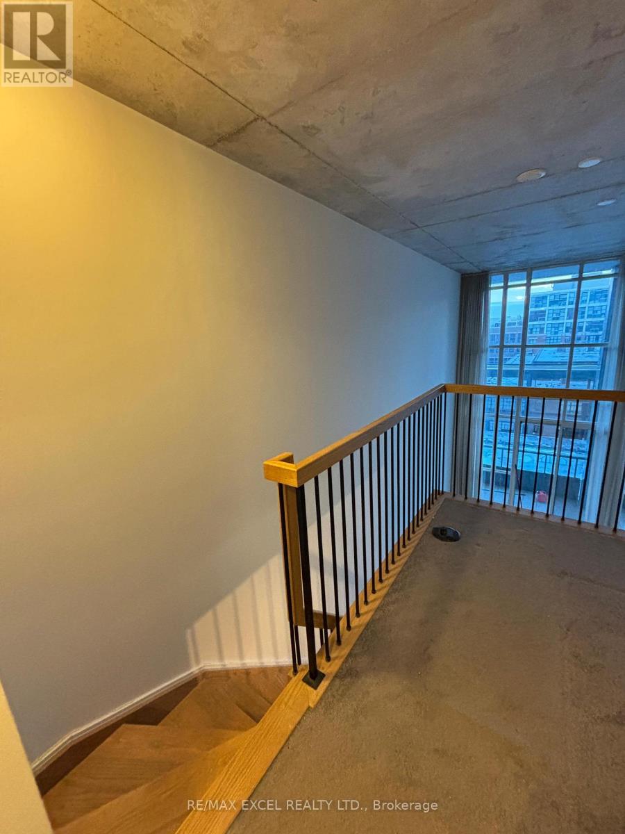 525 - 5 Hanna Avenue, Toronto, Ontario  M6K 1X6 - Photo 4 - C12616624