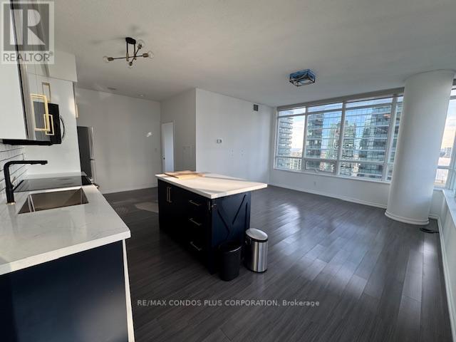 3405 - 65 Bremner Boulevard, Toronto, Ontario  M5J 0A7 - Photo 4 - C12616630
