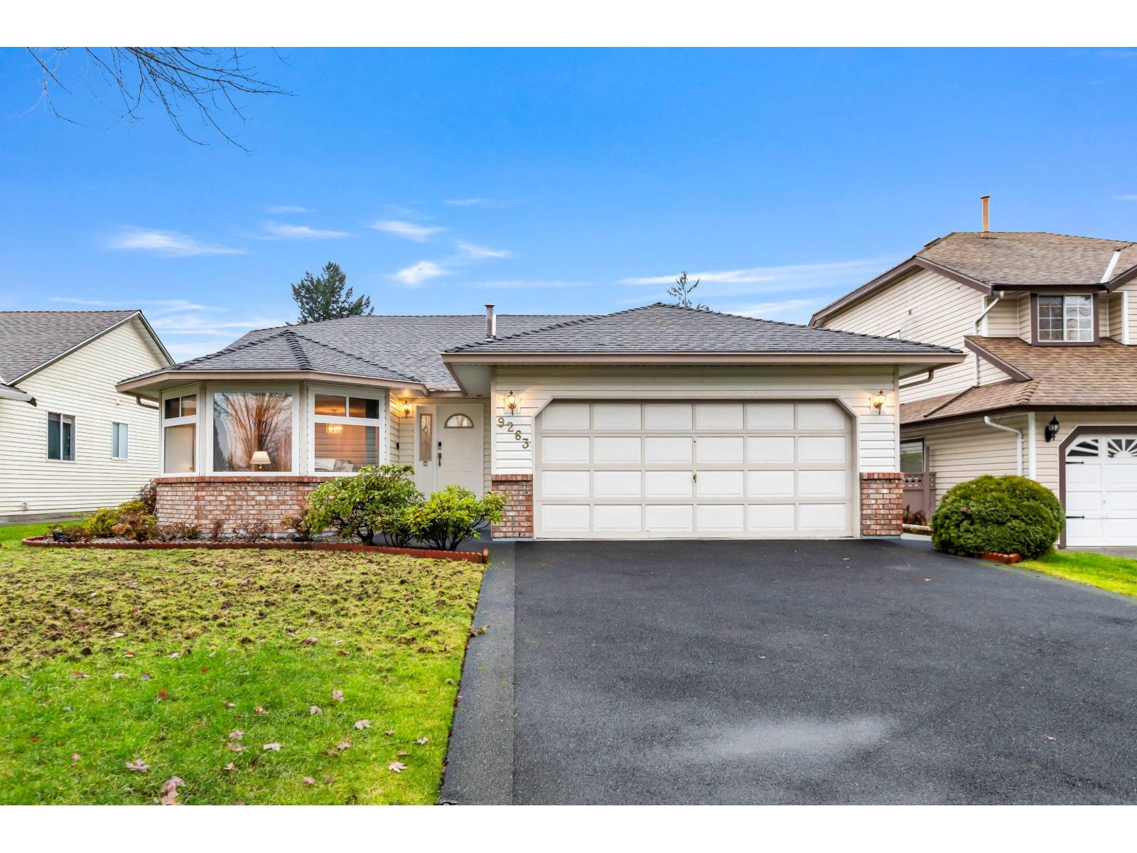 9263 156a Street, Surrey, British Columbia  V4N 3B1 - Photo 2 - R3073274