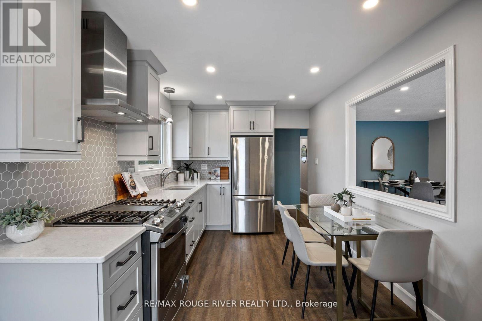 819 Sanok Drive, Pickering, Ontario  L1W 2R1 - Photo 9 - E12616580