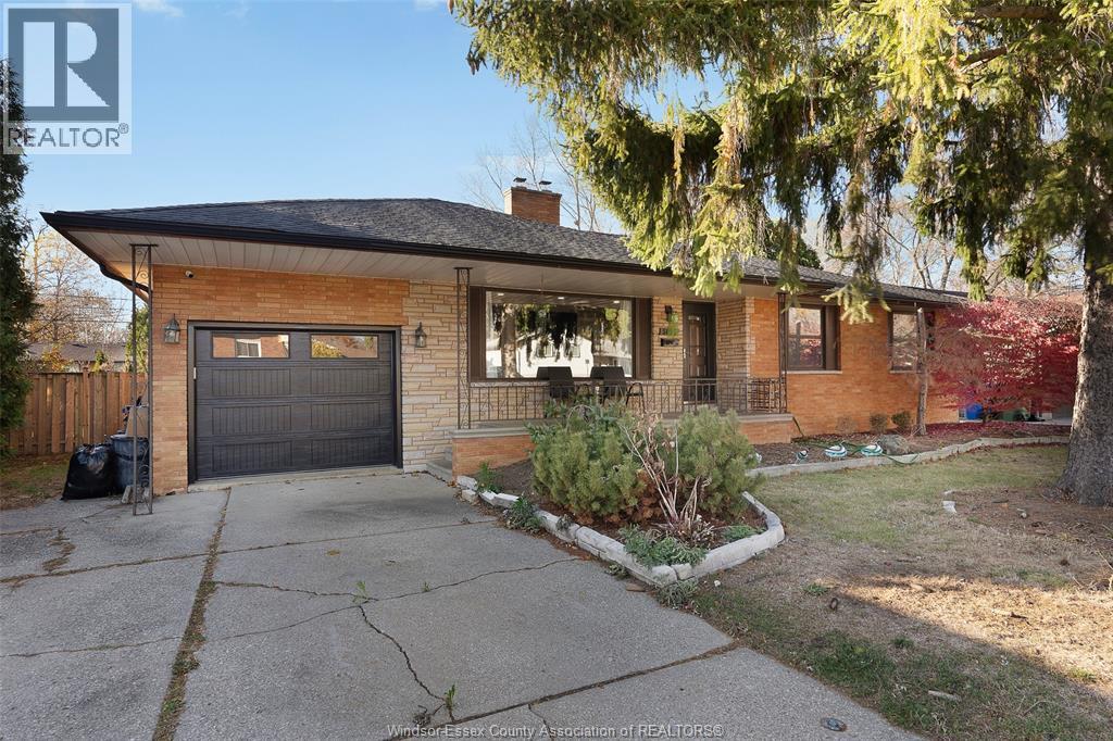 MLS# 25031502: 5815 CANADA STREET, LaSalle, Canada