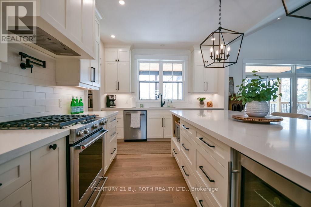 63 Highland Drive, Oro-Medonte, Ontario  L0L 2L0 - Photo 14 - S12616462