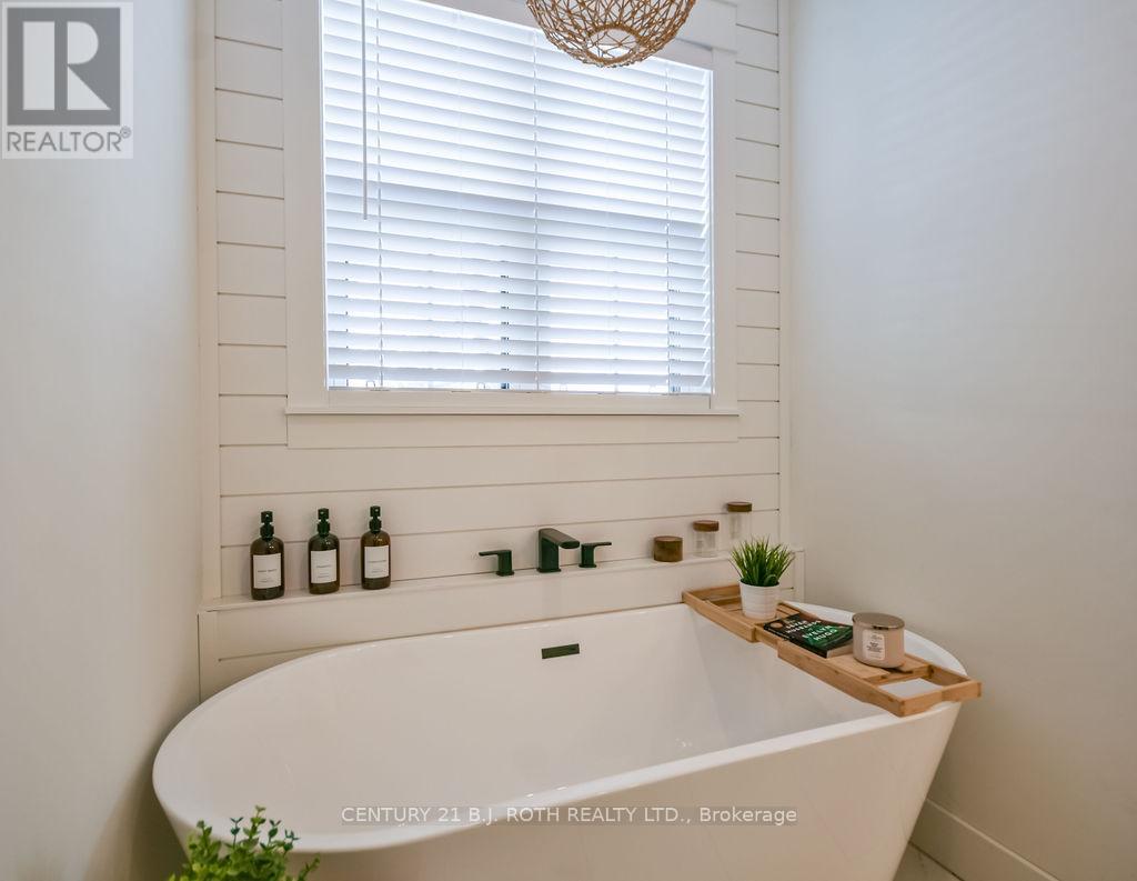 63 Highland Drive, Oro-Medonte, Ontario  L0L 2L0 - Photo 22 - S12616462