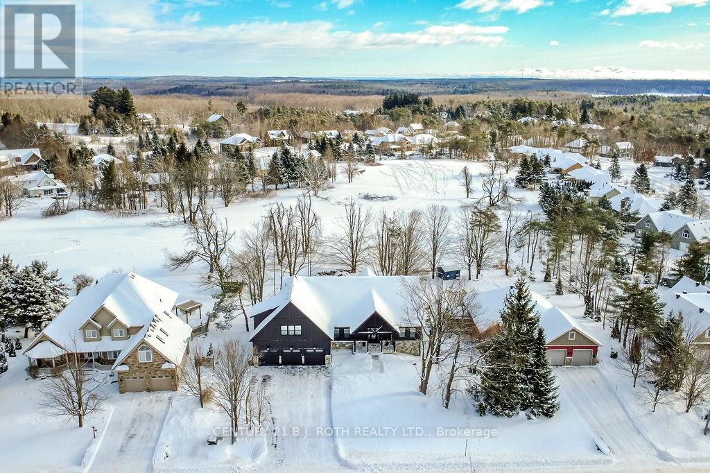 63 Highland Drive, Oro-Medonte, Ontario  L0L 2L0 - Photo 36 - S12616462