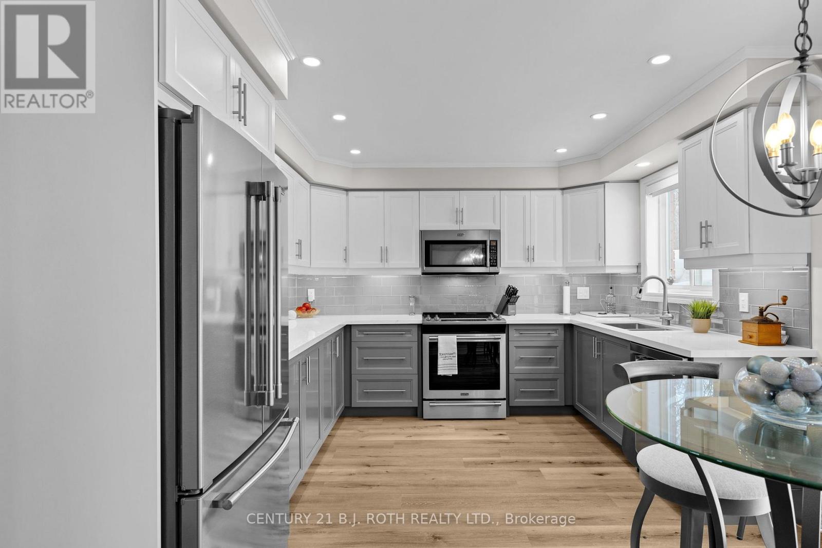 53 Benson Drive, Barrie (Sandy Hollow), Ontario L4N 7Y1 - Photo 13 - S12616472