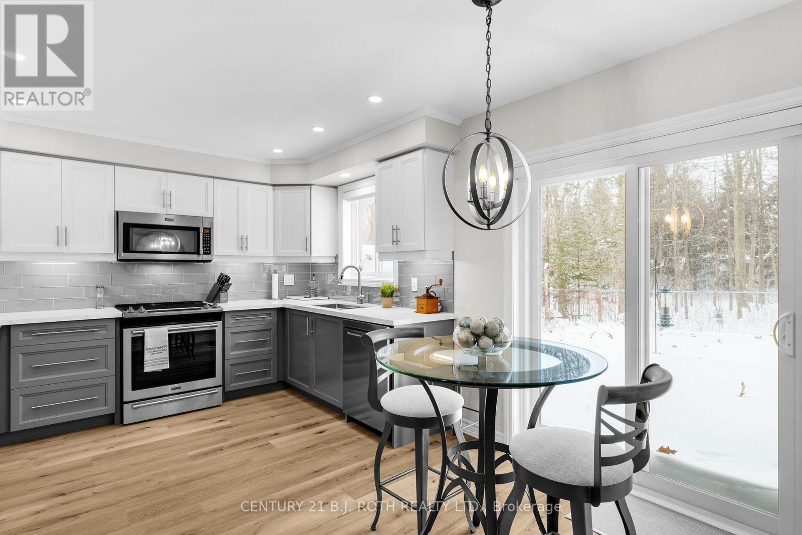 53 Benson Drive, Barrie (Sandy Hollow), Ontario L4N 7Y1 - Photo 15 - S12616472