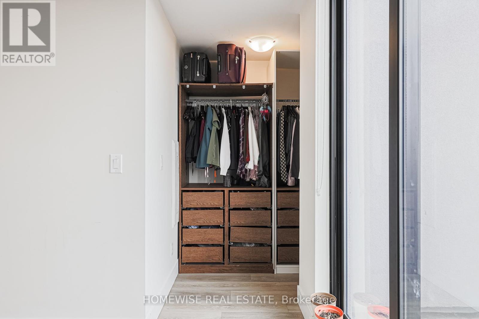 R02 - 293 Viewmount Avenue, Toronto, Ontario  M6B 3H8 - Photo 19 - W12616474