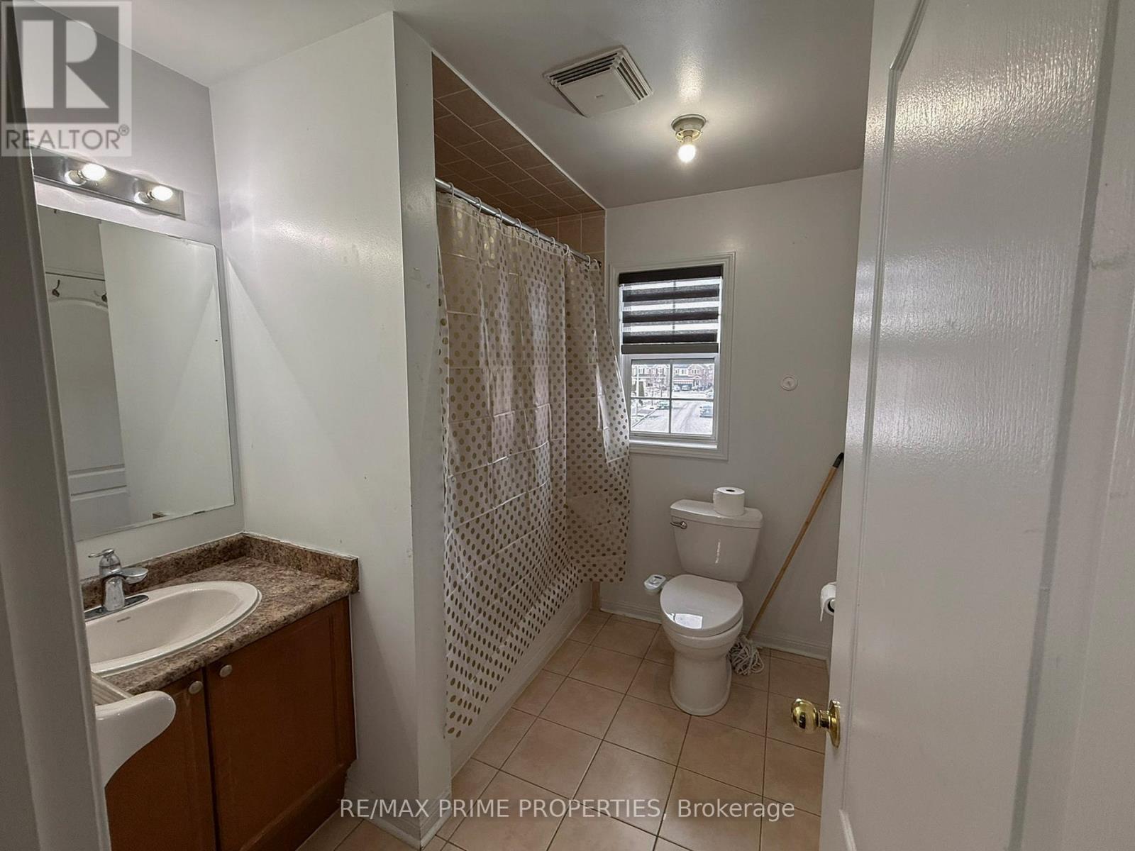 20 Murphy Road, Brampton, Ontario  L6S 6L2 - Photo 38 - W12616504