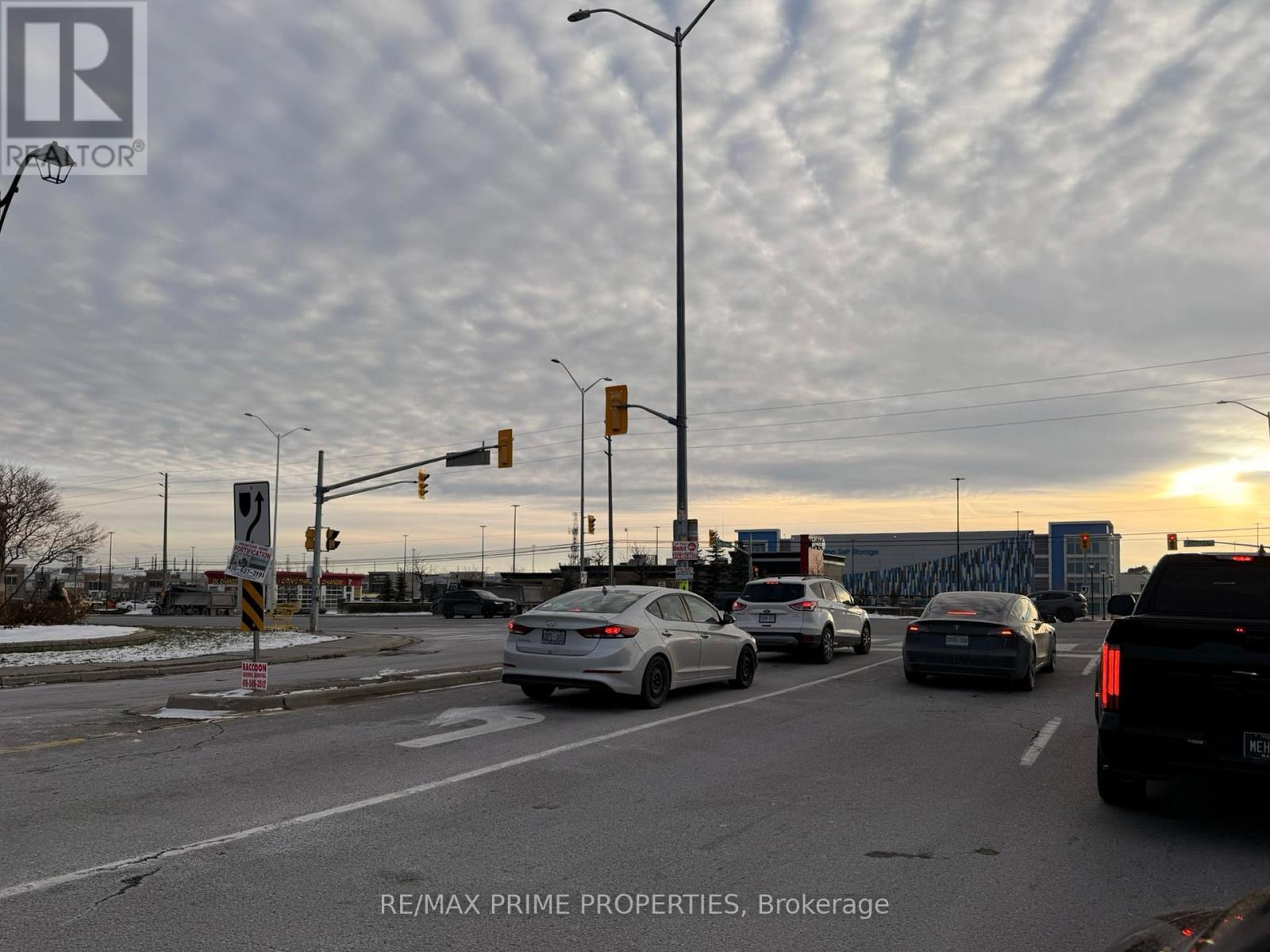 20 Murphy Road, Brampton, Ontario  L6S 6L2 - Photo 43 - W12616504