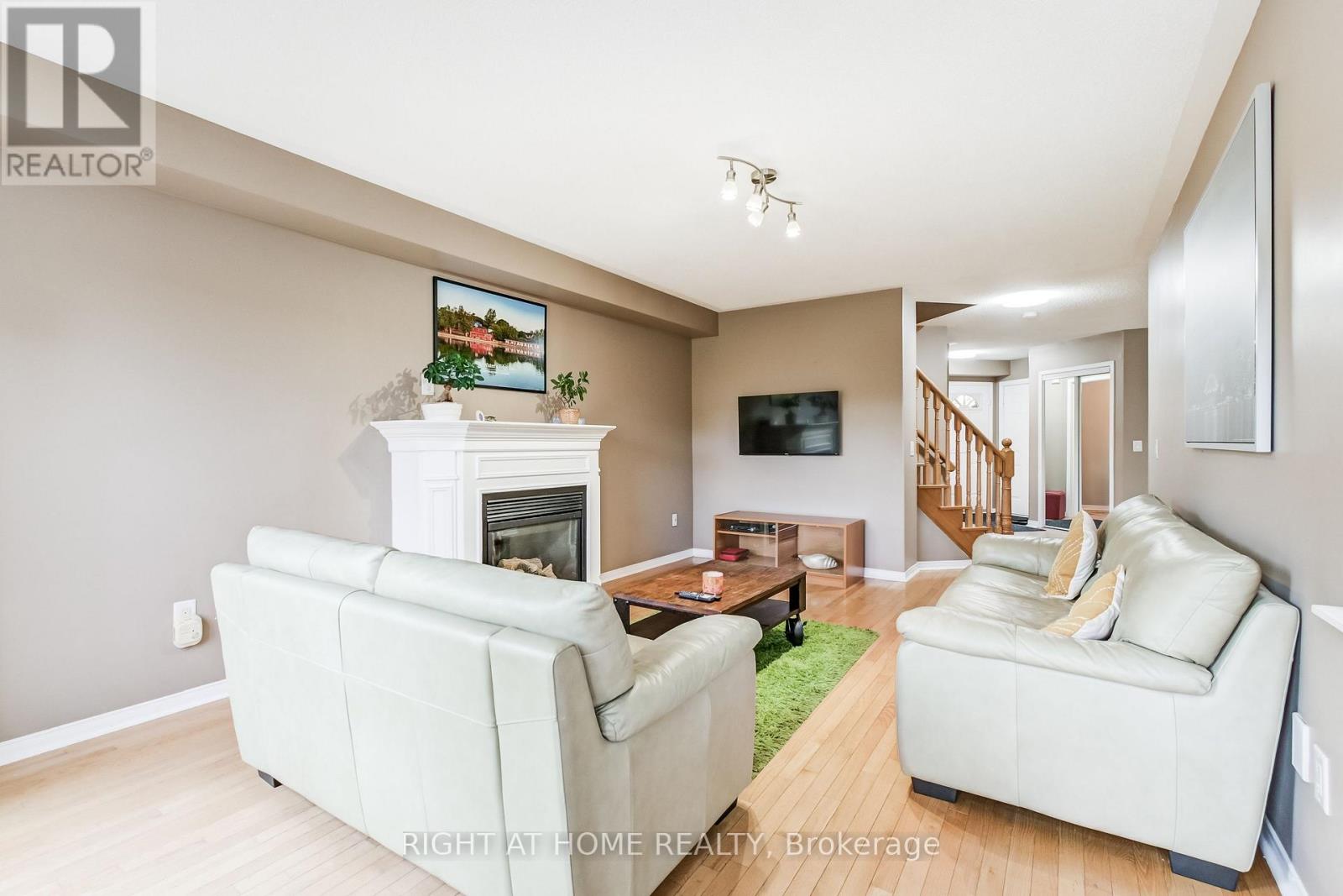 51 Crestridge Drive, Caledon, Ontario  L7E 2T9 - Photo 11 - W12616506