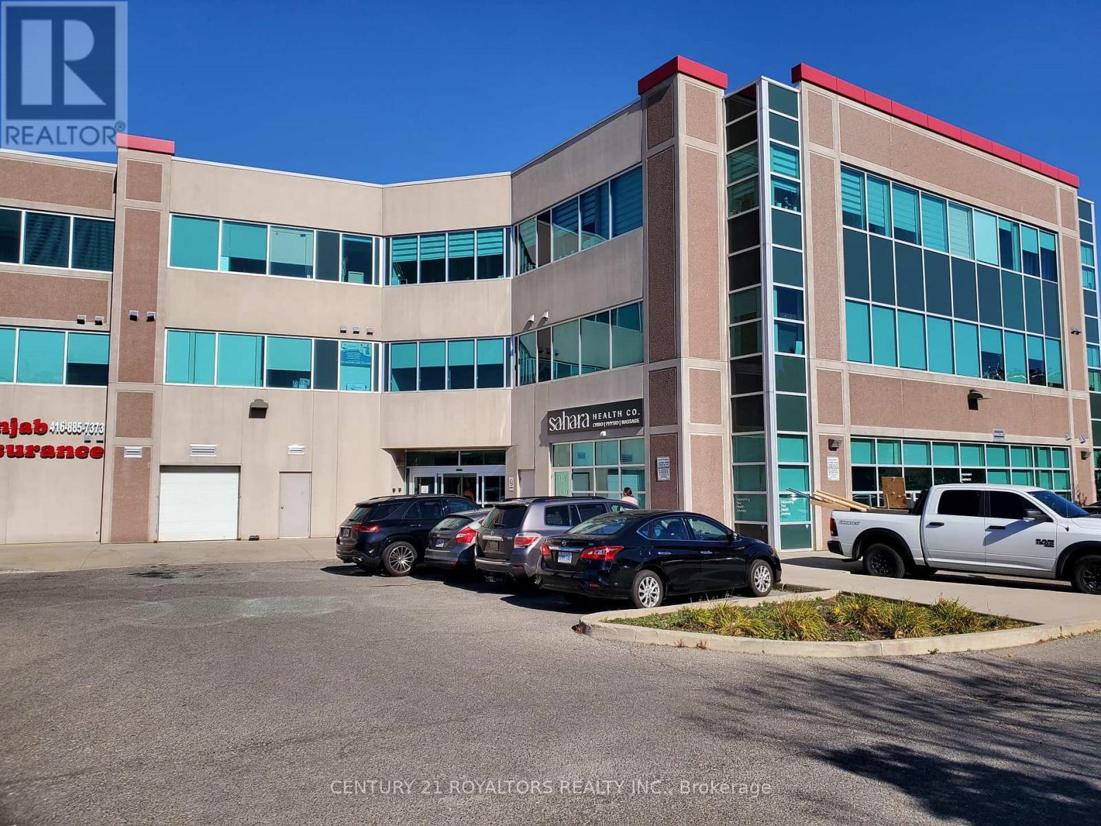 118 - 50 Sunny Meadow Boulevard N, Brampton, Ontario  L6R 0Y7 - Photo 2 - W12616538