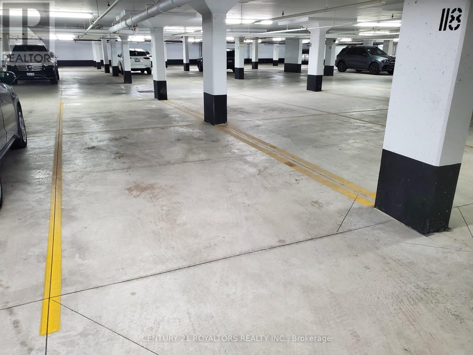 118 - 50 Sunny Meadow Boulevard N, Brampton, Ontario  L6R 0Y7 - Photo 3 - W12616538