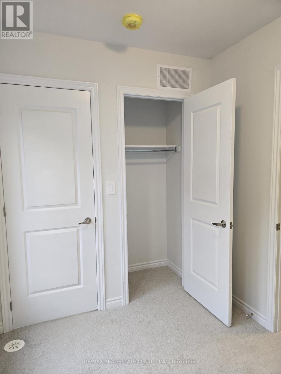 Basement - 5959 Saigon Street, Mississauga, Ontario  L5V 3B4 - Photo 8 - W12616542