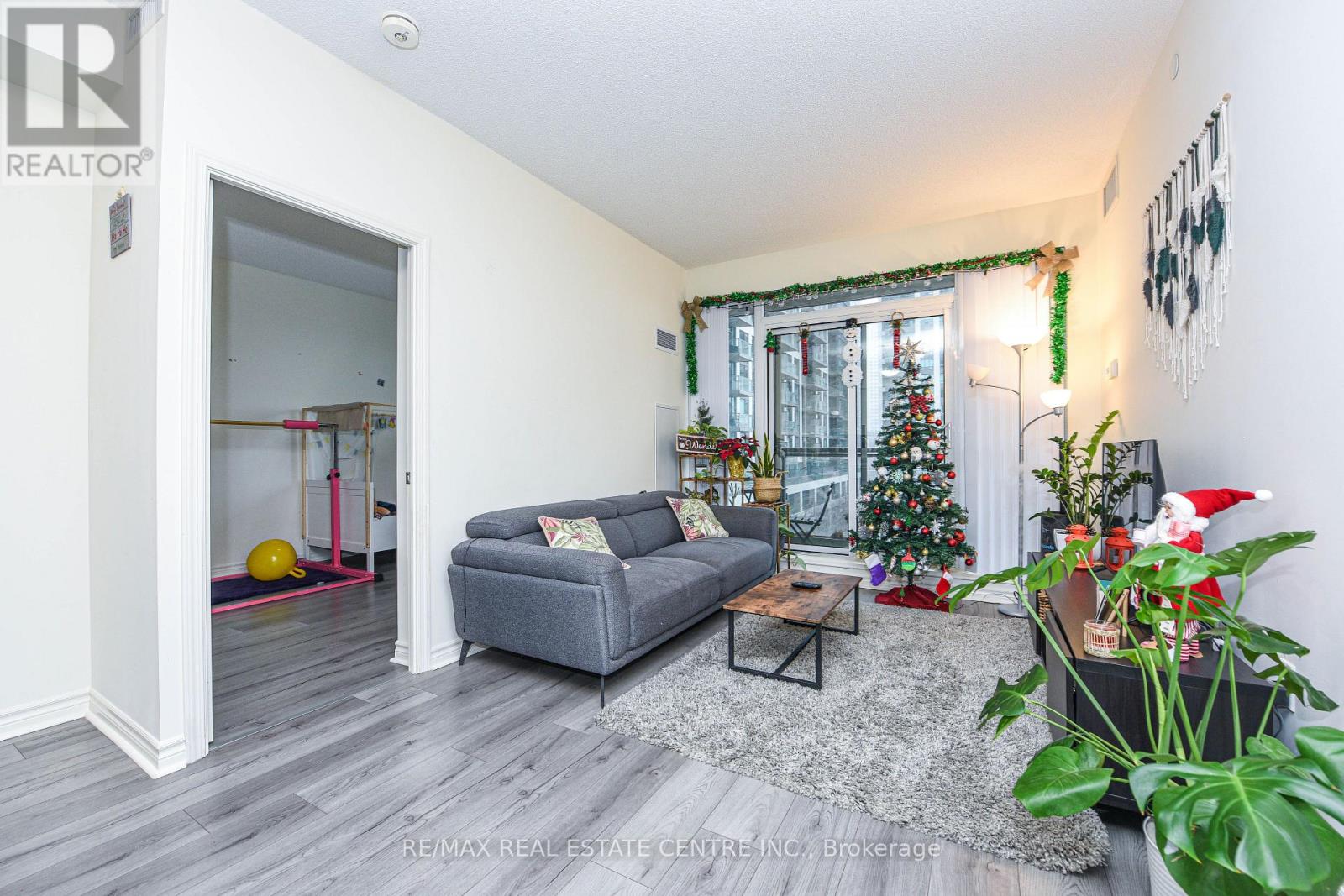 507 - 349 Rathburn Road, Mississauga, Ontario  L5B 0G9 - Photo 16 - W12616544