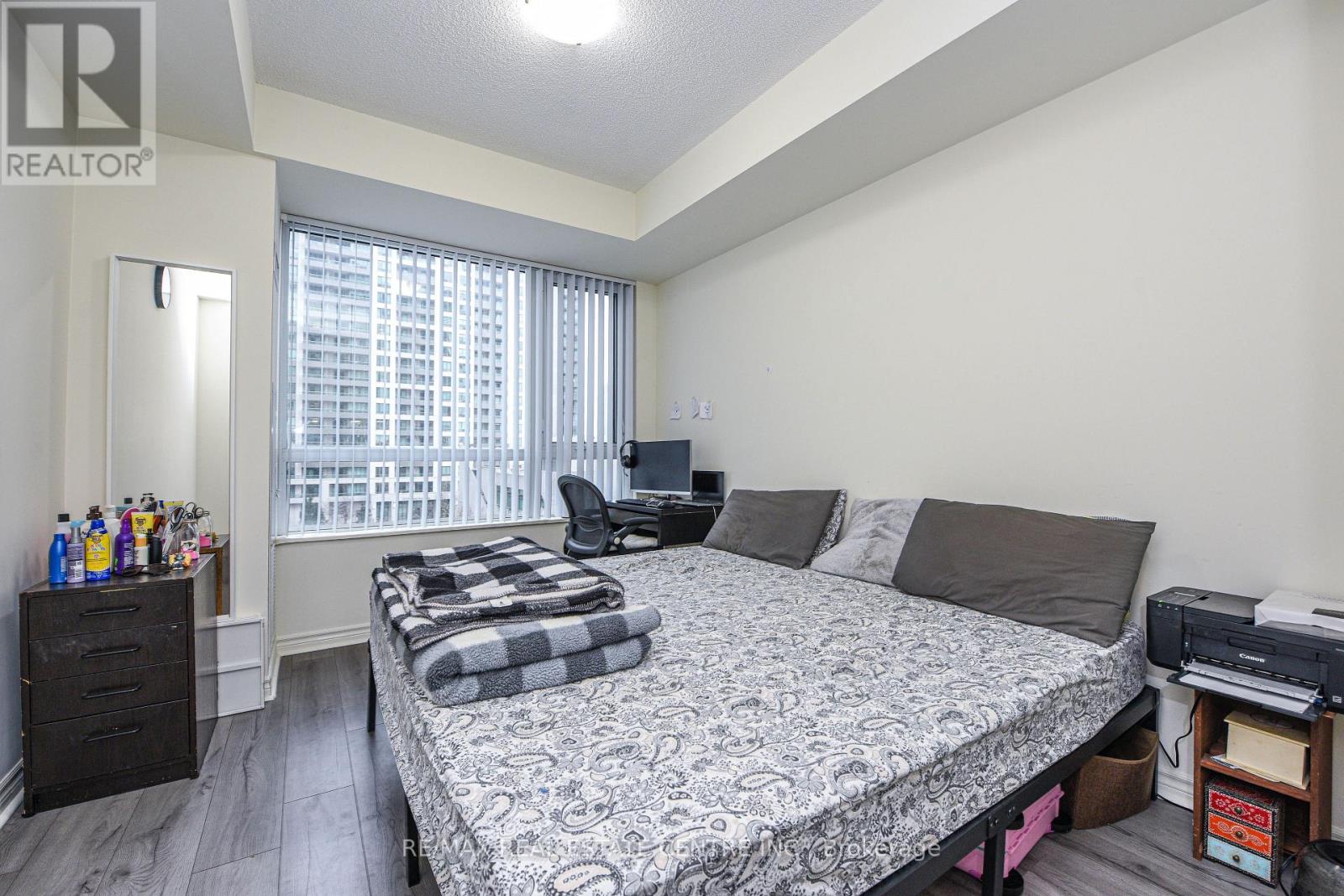 507 - 349 Rathburn Road, Mississauga, Ontario  L5B 0G9 - Photo 22 - W12616544