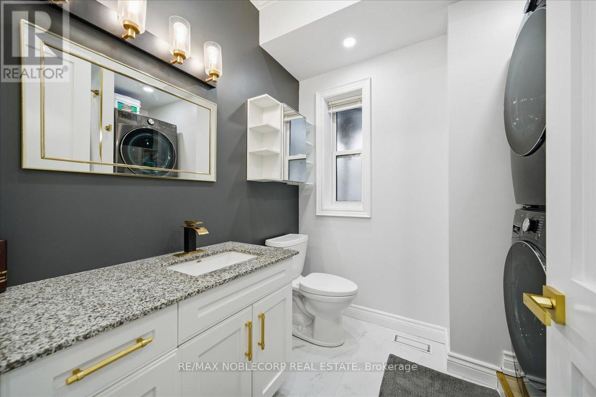 Main - 18 Florida Crescent, Toronto, Ontario  M9M 1P5 - Photo 25 - W12616572