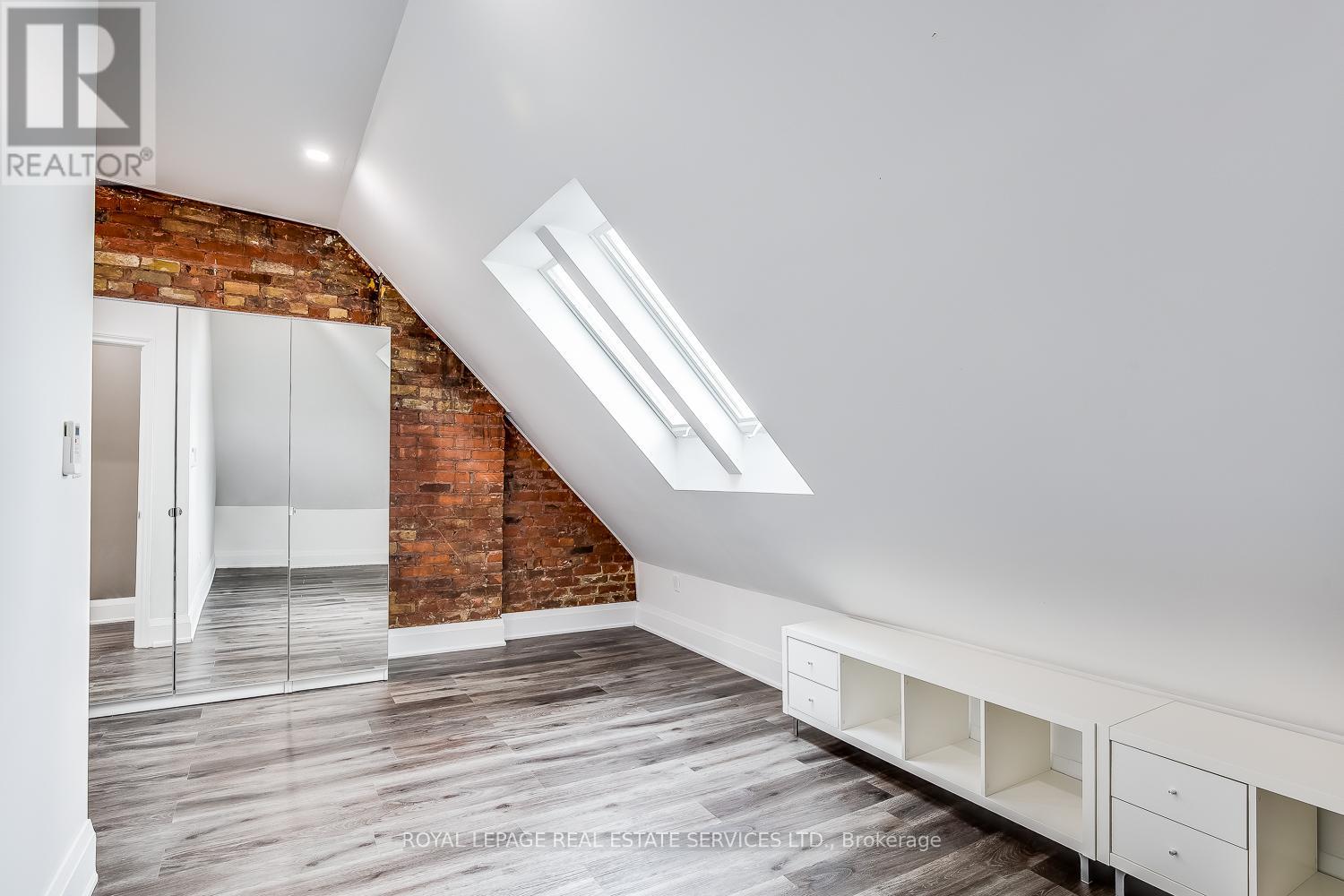 3 - 19 Springhurst Avenue, Toronto, Ontario  M6K 1B1 - Photo 19 - W12616584