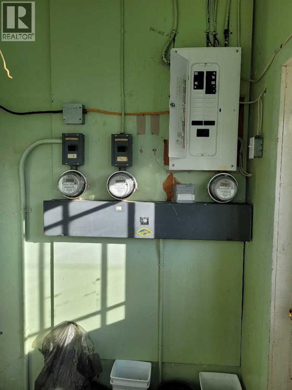 A, 819a 5 Street Se, Medicine Hat, Alberta  T1A 0N9 - Photo 12 - A2273762