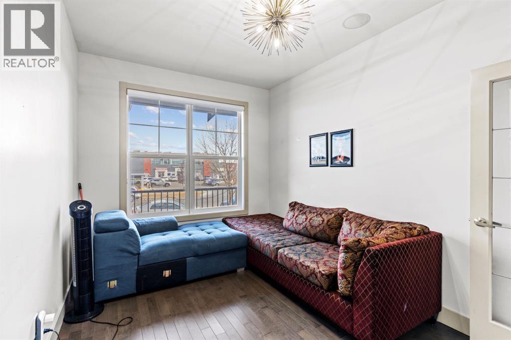 269 Kinniburgh Boulevard, Chestermere, Alberta  T1X 0R7 - Photo 18 - A2264939