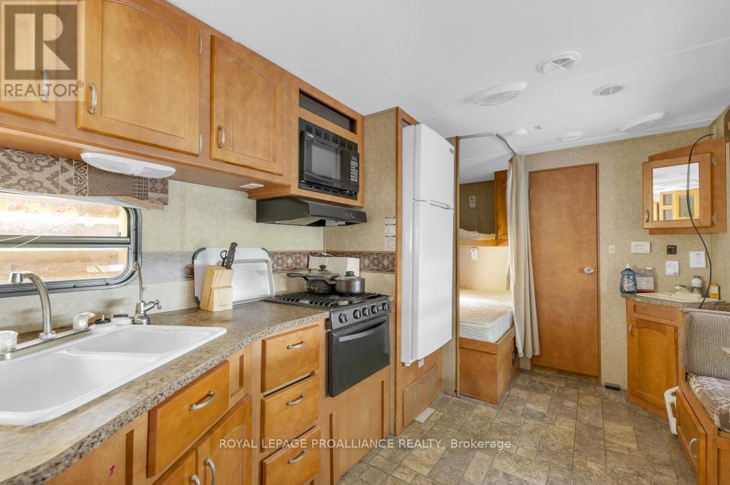 4 Wolf Lake Road, Madoc, Ontario  K0K 1Y0 - Photo 35 - X12616676