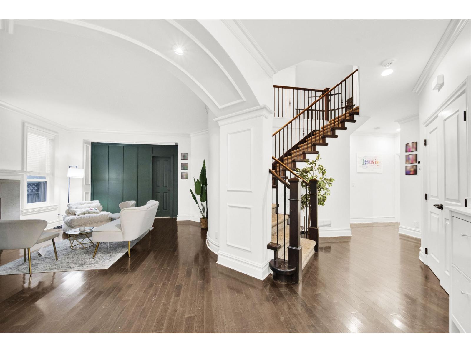 9467 163 Street, Surrey, British Columbia  V4N 3C5 - Photo 2 - R3071104