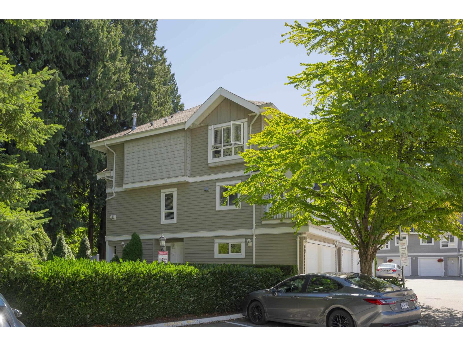 17 8968 208 STREET, Langley, British Columbia