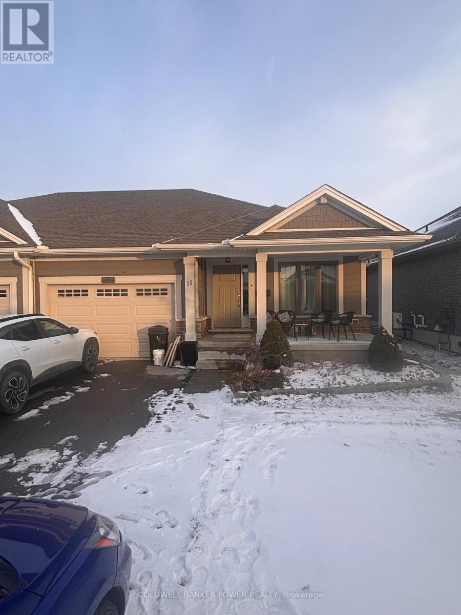 11 Ashberry Place, St. Thomas, Ontario  N5R 0H7 - Photo 2 - X12616660