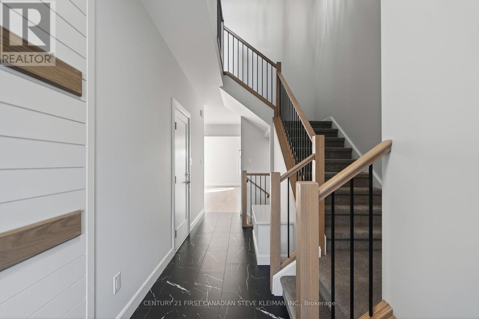 31 - 2700 Buroak Drive, London North, Ontario  N6G 5B6 - Photo 5 - X12616680