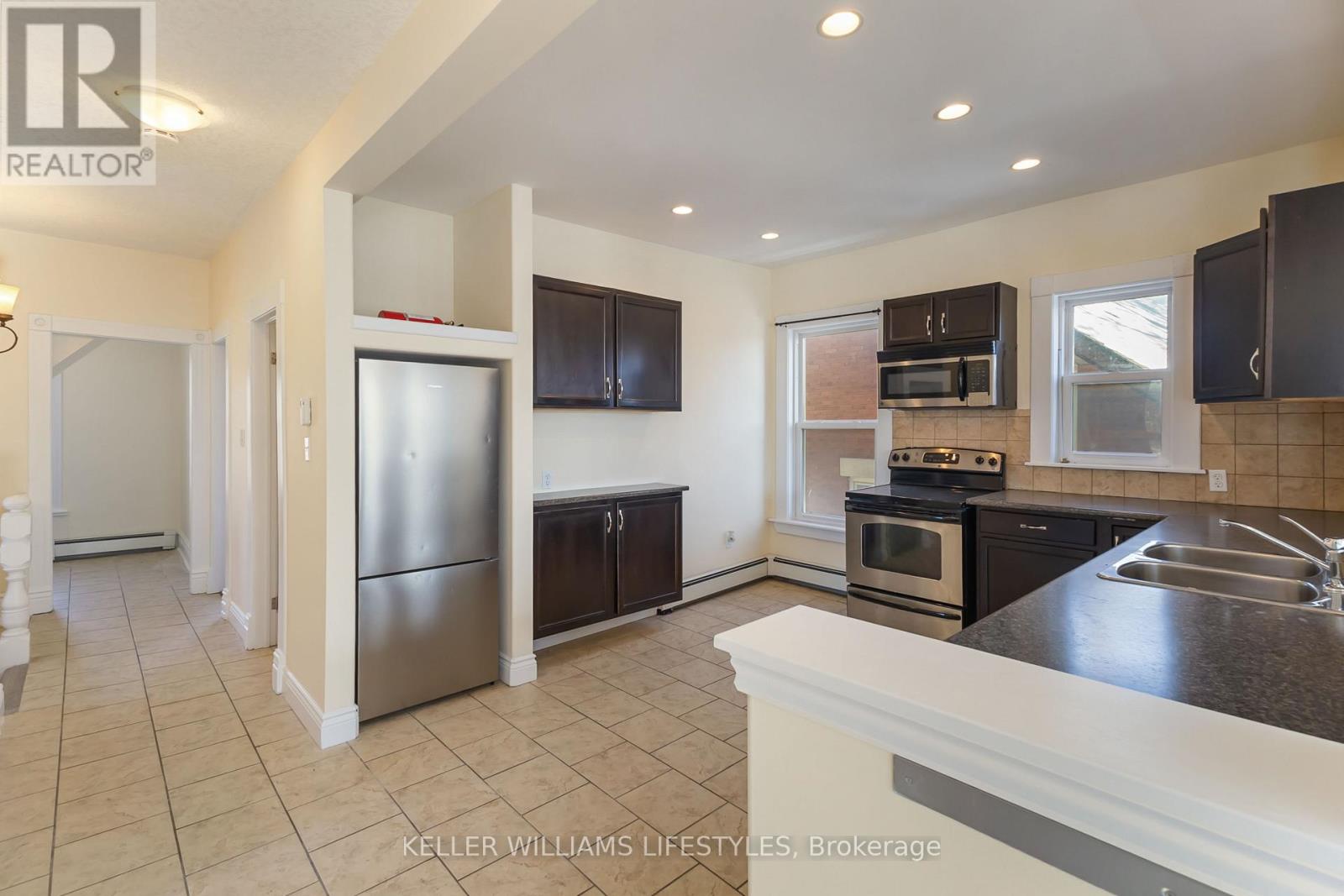 79 Beaconsfield Avenue, London South, Ontario  N6C 1B6 - Photo 16 - X12616704