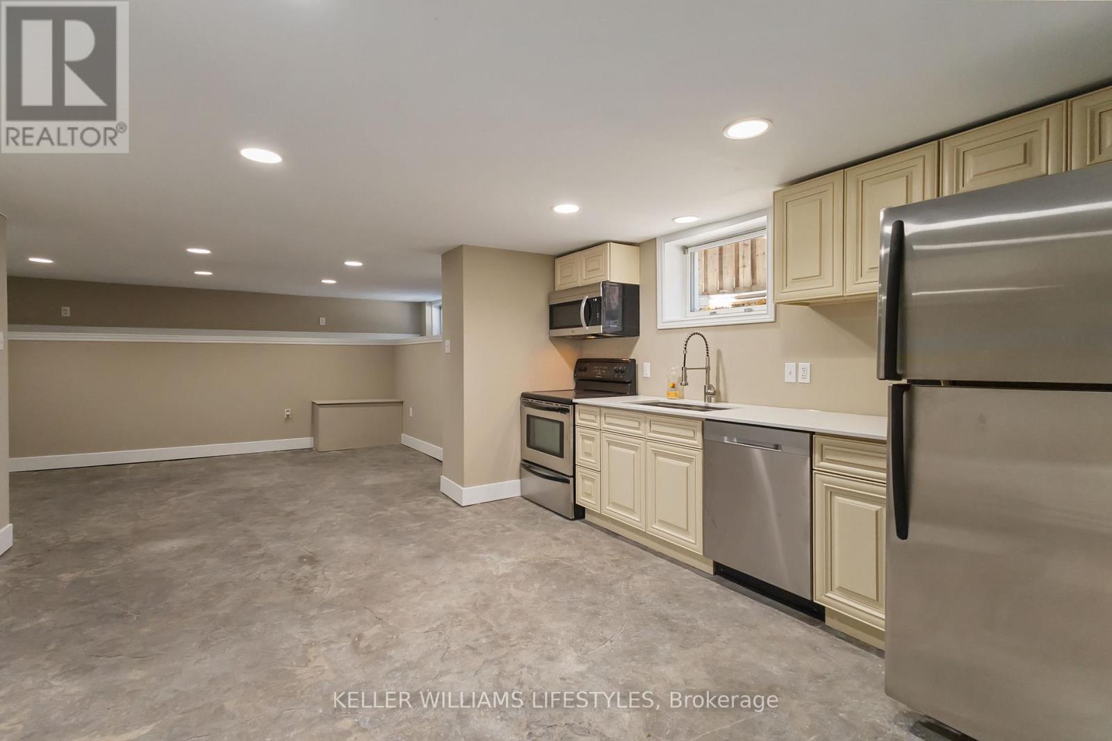 79 Beaconsfield Avenue, London South, Ontario  N6C 1B6 - Photo 45 - X12616704