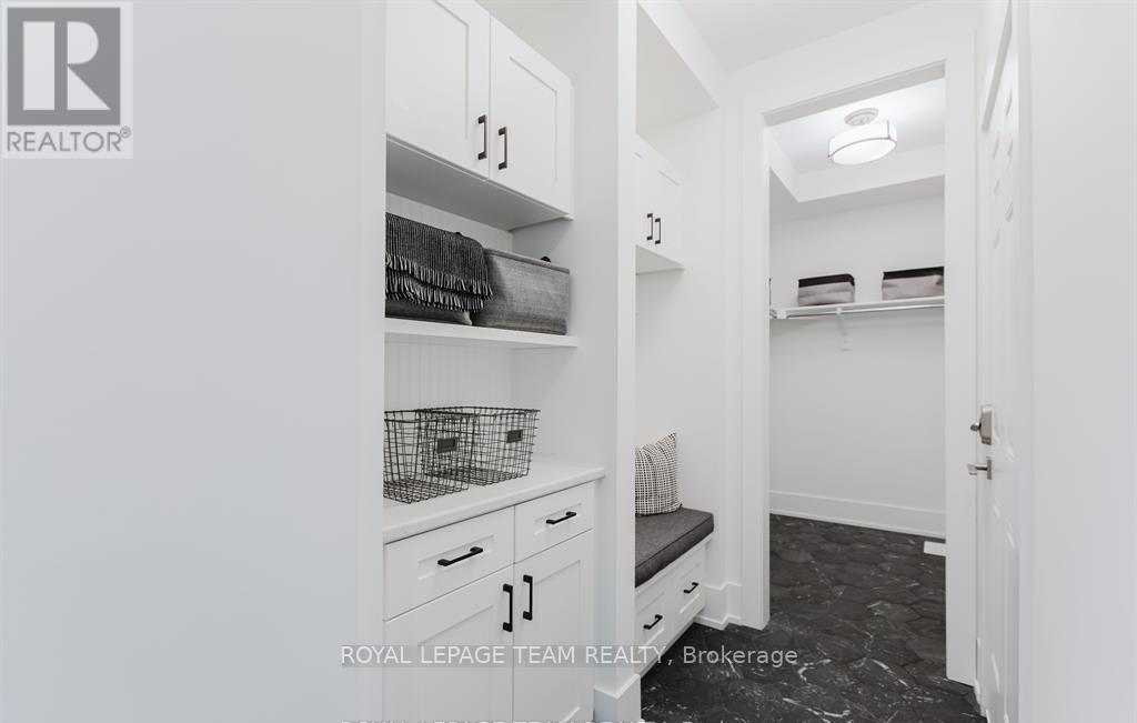 919 Finescale Way, Ottawa, Ontario  K2J 0R5 - Photo 8 - X12616662