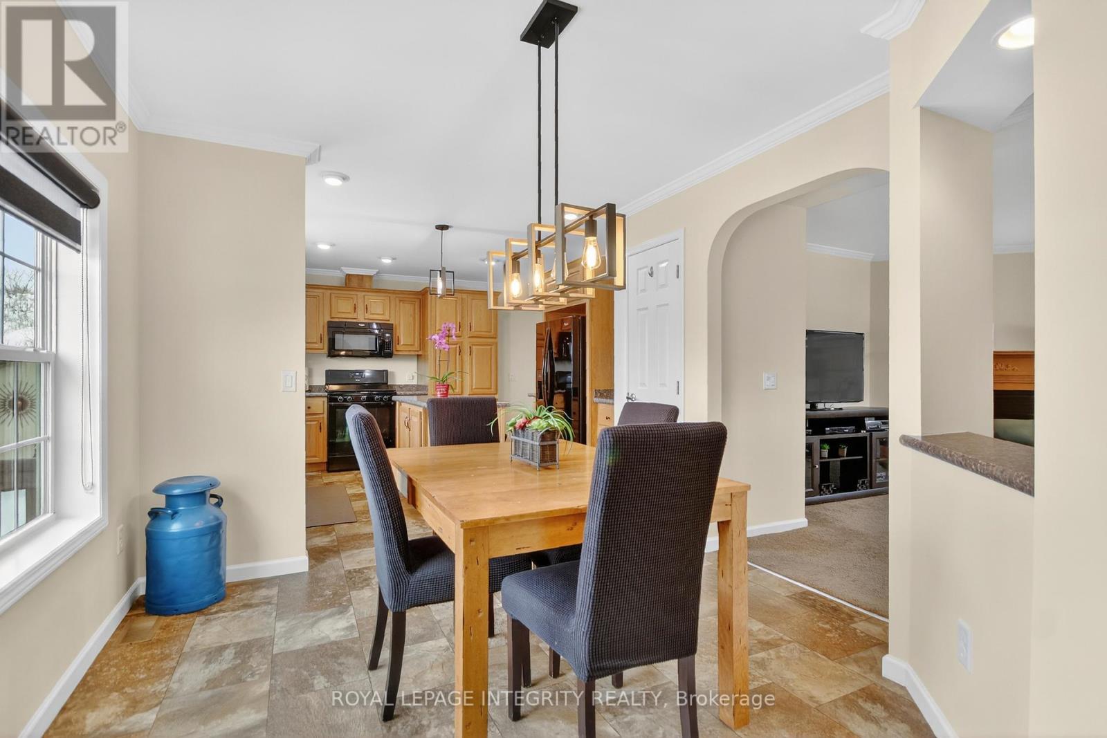 6713 Chris Tieney Private, Ottawa, Ontario K4P 1H5 - Photo 9 - X12616706