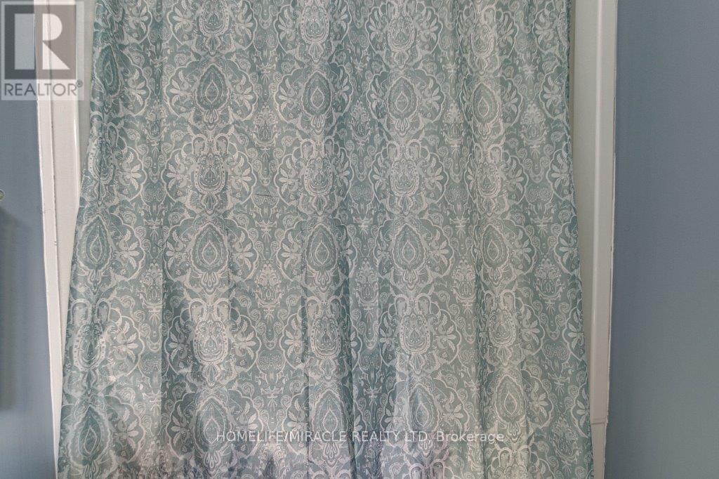 136 Cherry Street, Ingersoll, Ontario  N5C 1H7 - Photo 20 - X12616490