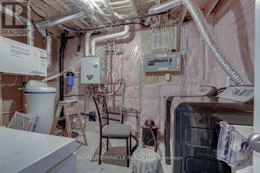 136 Cherry Street, Ingersoll, Ontario  N5C 1H7 - Photo 24 - X12616490