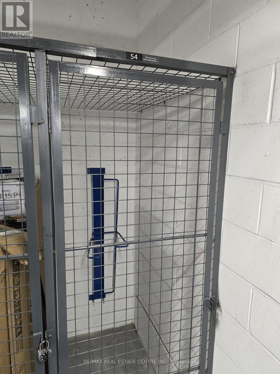 1106 - 55 Duke Street W, Kitchener, Ontario  N2H 0C9 - Photo 45 - X12616498