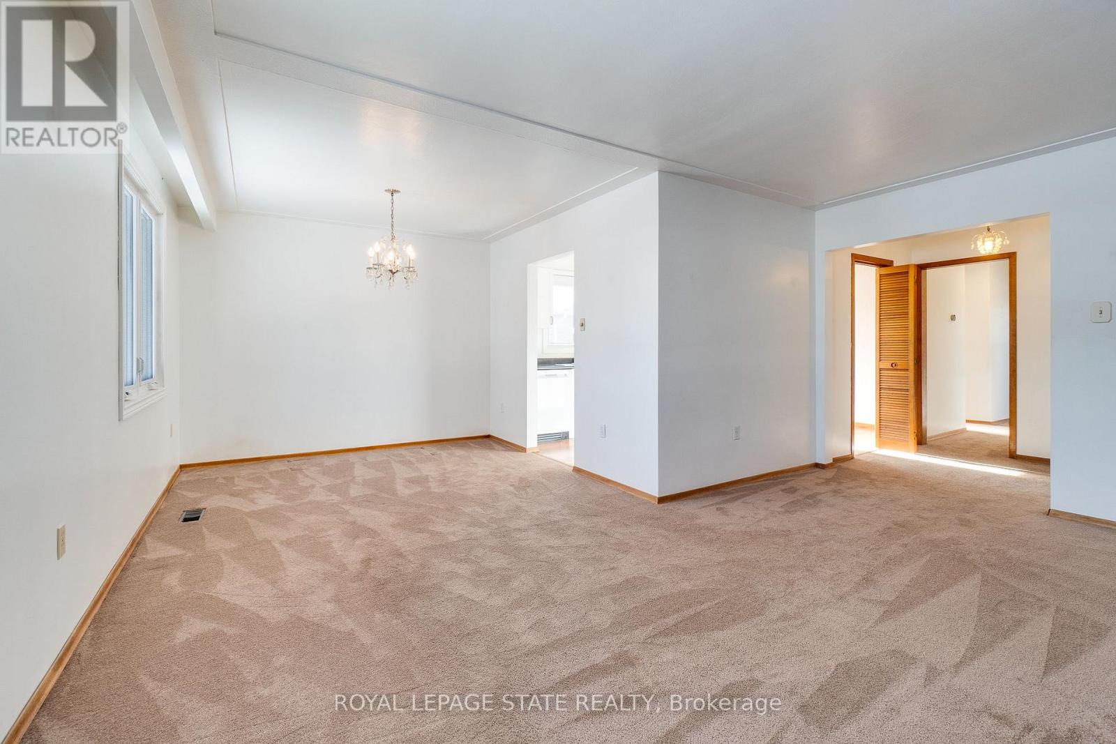 286 West 18th Street, Hamilton, Ontario  L9C 4H2 - Photo 11 - X12616526