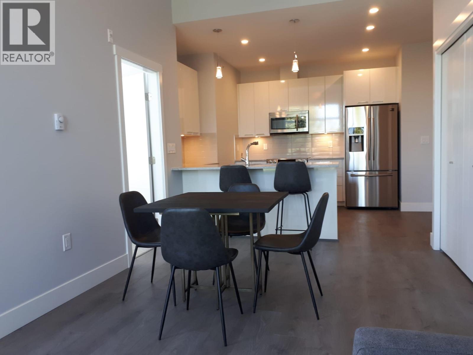 306 22315 122 Avenue, Maple Ridge, British Columbia  V2X 4K7 - Photo 2 - R3073282