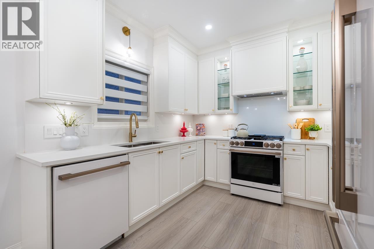 5136 Dominion Street, Burnaby, British Columbia  V5G 1C9 - Photo 6 - R3073298