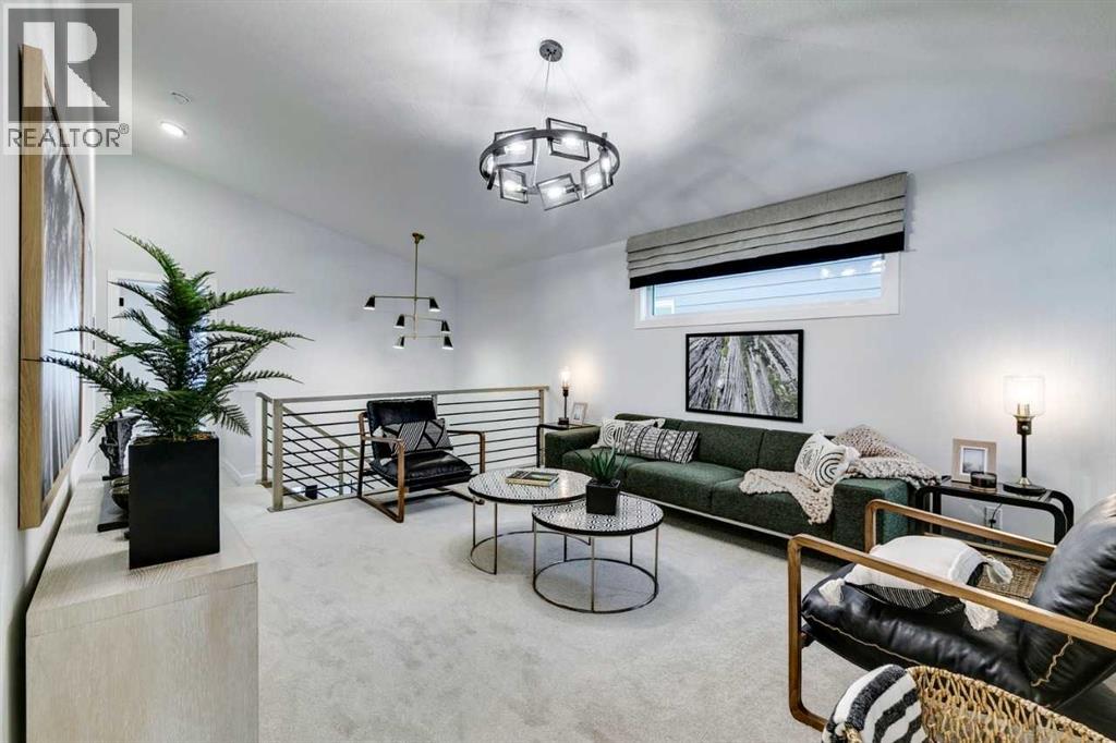 43 Birch Row, Okotoks, Alberta  T1S 2T4 - Photo 11 - A2256731